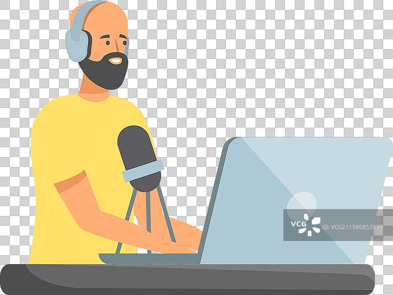 电台主持人对着麦克风录音图片素材