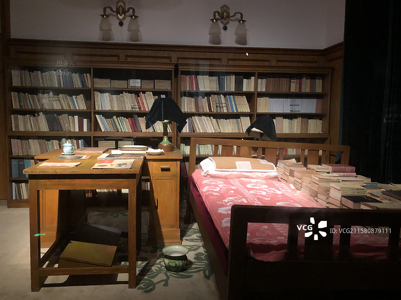 还原毛泽东书房和卧室-湖南韶山毛泽东纪念馆图片素材