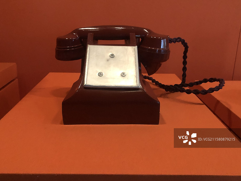 毛泽东使用的电话机-湖南韶山毛泽东纪念馆图片素材