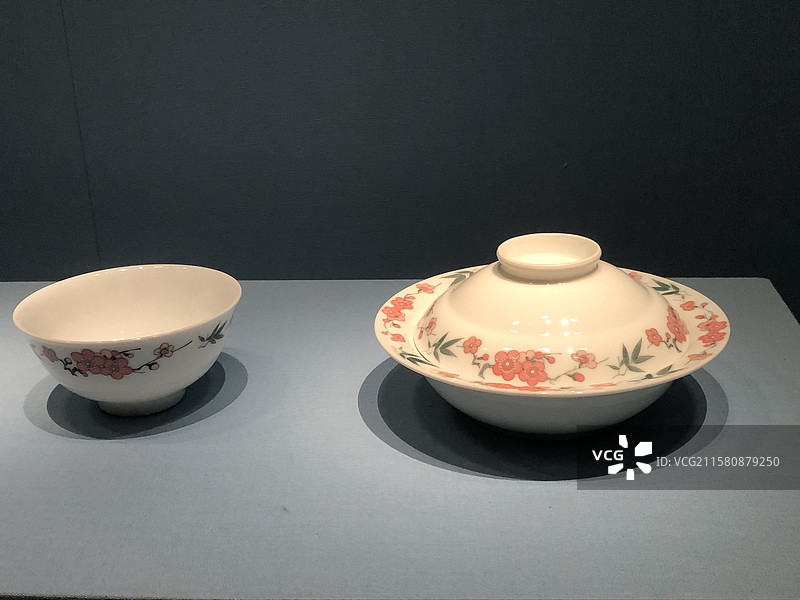 毛泽东用过的饭碗和菜碗-湖南韶山毛泽东纪念馆图片素材