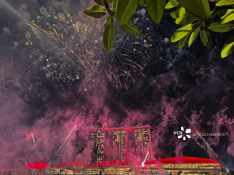 新加坡节日烟花表演图片素材