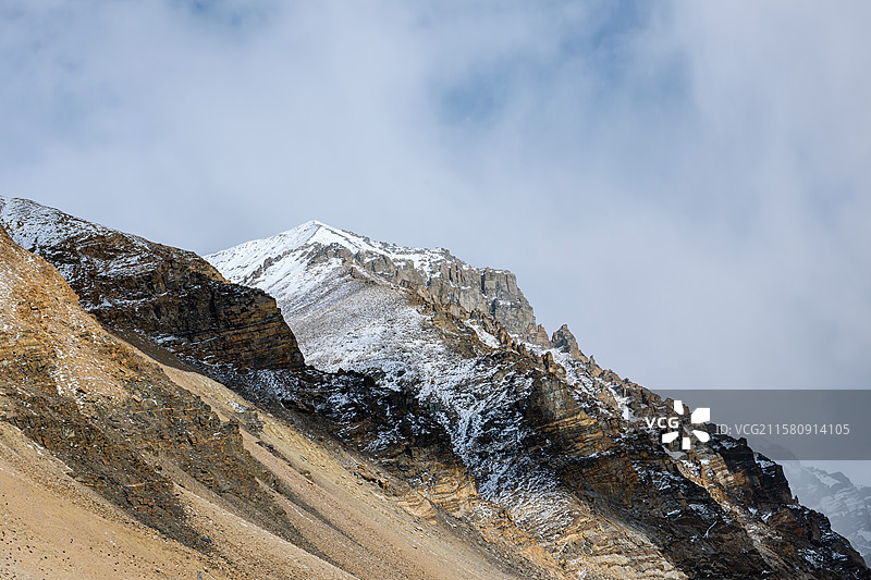 珠穆朗玛峰云海图片素材