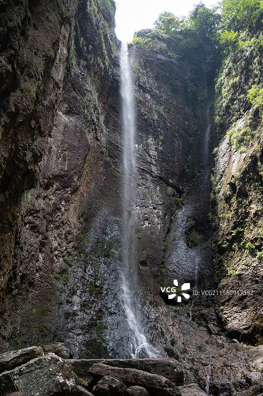 雁荡山小龙湫瀑布图片素材