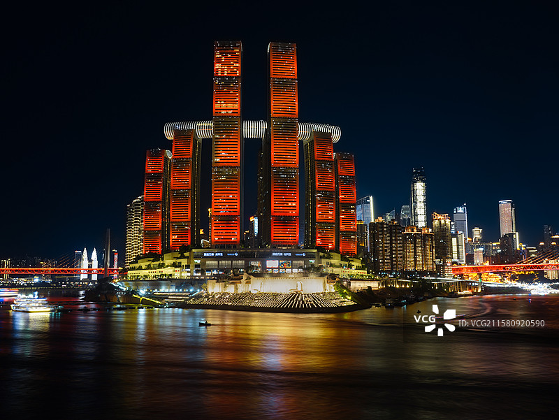重庆来福士夜景图片素材