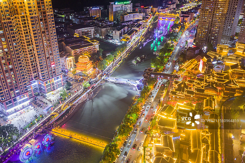 湖北省宣恩县贡水河畔灯火通明城市文旅经济热图片素材