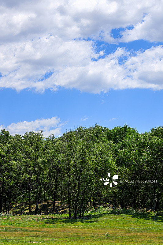 晴朗的蓝天图片素材