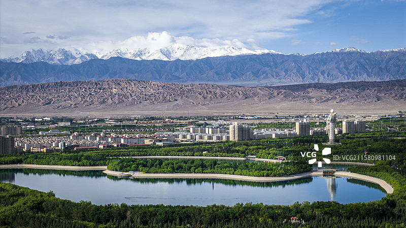 甘肃嘉峪关东湖图片素材