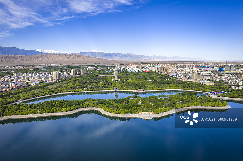 甘肃嘉峪关东湖图片素材