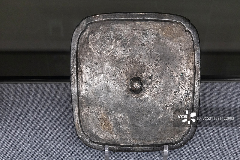 内蒙古博物院方形铜镜唐代巴彦淖尔市乌拉特前旗王逆修墓出土图片素材