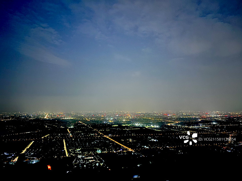北京西山森林公园鬼笑石夜景，北京夜景图片素材