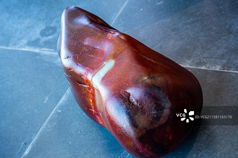 新疆玉石、原石、石头、赌石、玉、和田玉图片素材