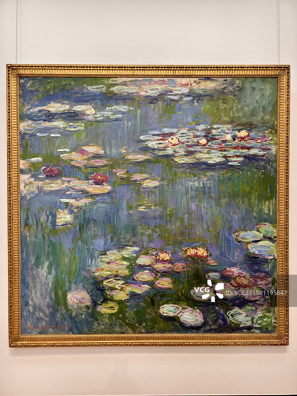 克劳德·莫奈 (1840年-1926年) 睡莲 1916年 油彩、画布图片素材