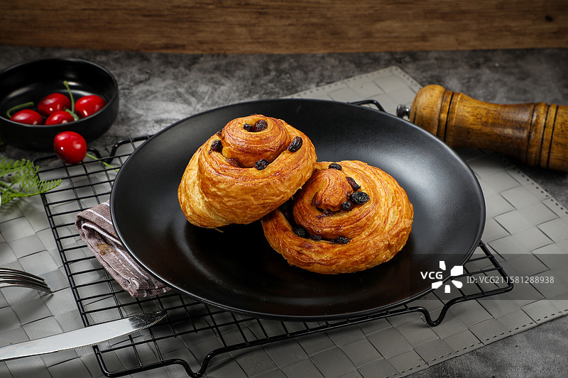 提子香草丹麦卷图片素材