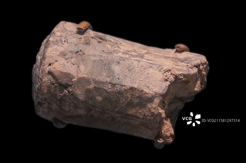 陕西历史博物馆藏西周文物车軎模图片素材