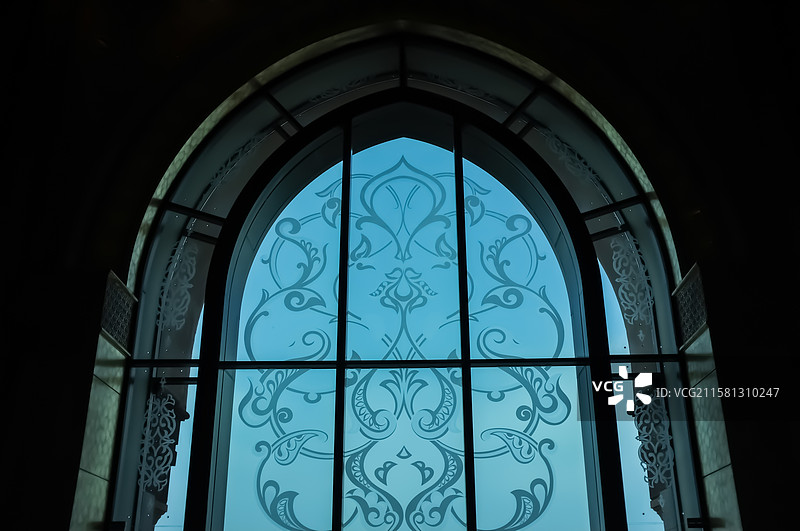 阿布扎比，皇宫酒店，大型玻璃窗与窗花图片素材