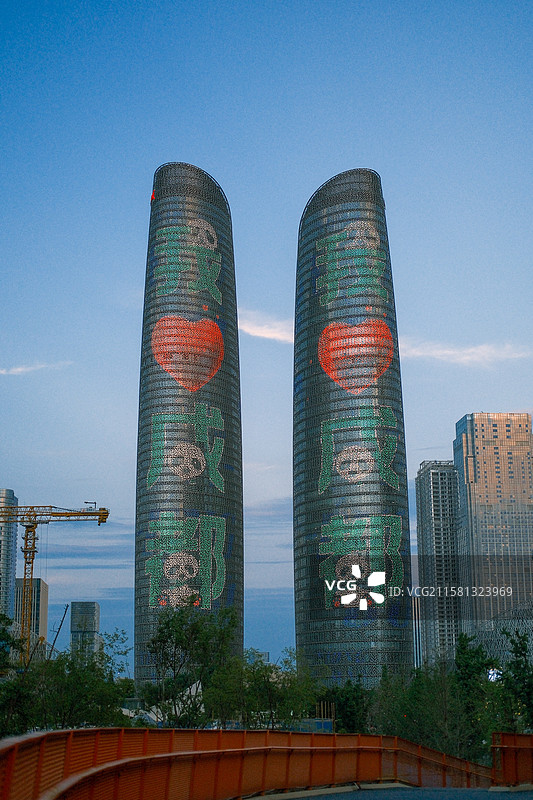 成都双子塔（天府国际金融中心）图片素材