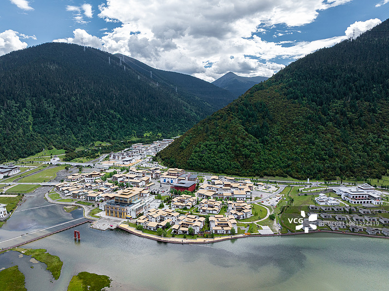 鲁朗的夏天航拍照片图片素材