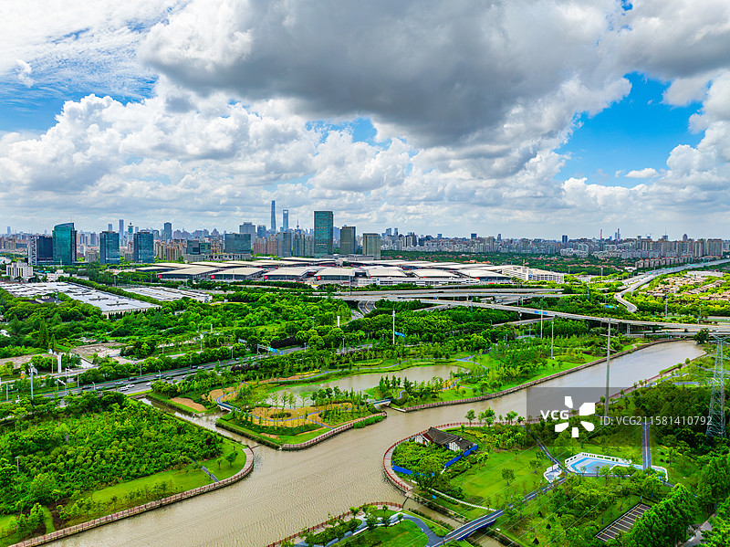 上海新国际博览中心航拍图片素材