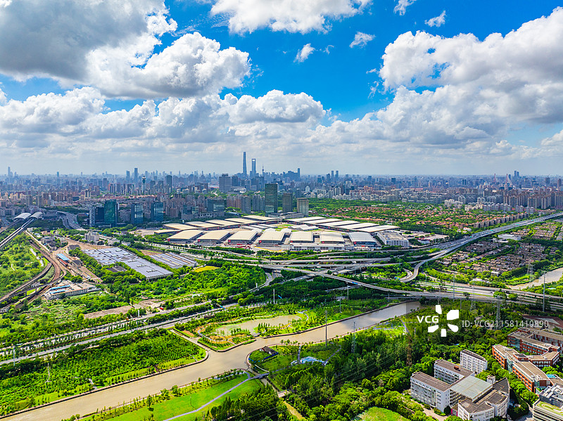 上海新国际博览中心航拍图片素材