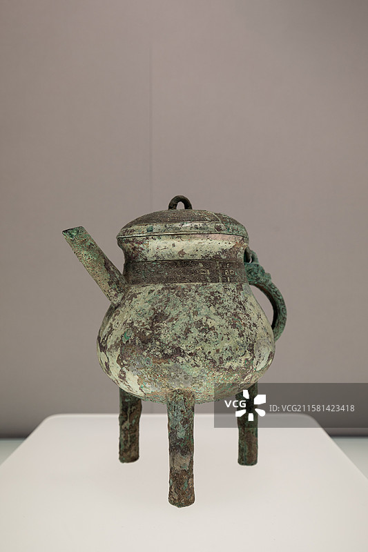 亚盉 西周成王 上海博物馆东馆，传1897年北京卢沟桥附近出土，李荫轩先生 邱辉女士捐赠图片素材