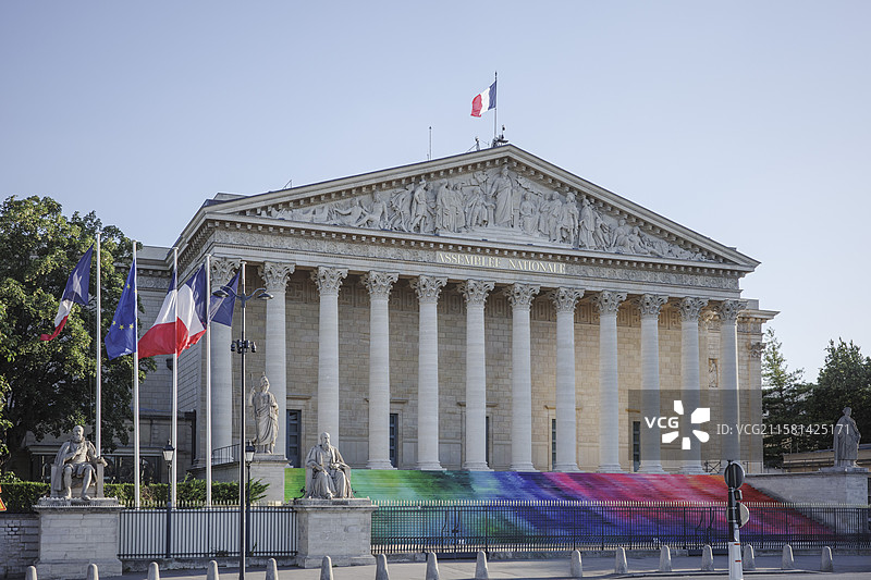 波旁宫，法国国民议会大楼，巴黎市中心新古典主义建筑图片素材