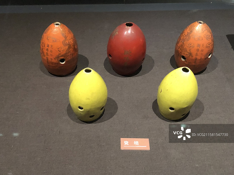 湖南博物院-五个瓷埙图片素材