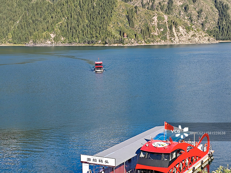 天山天池图片素材