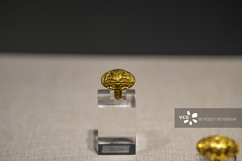 公元前15世纪 图章戒指 希腊国家博物馆图片素材