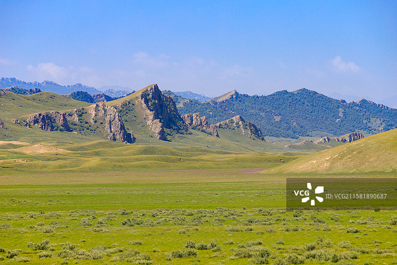 新疆巴音布鲁克草原风光图片素材