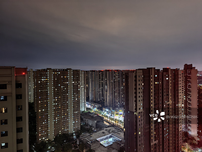 高空拍摄城市夜景图片素材