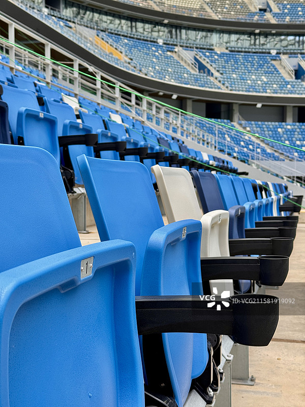 大连梭鱼湾足球场图片素材