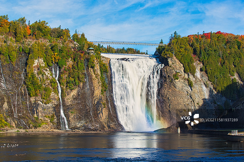 魁北克名胜 蒙特伦西瀑布 Montmorency Falls, Quebec图片素材