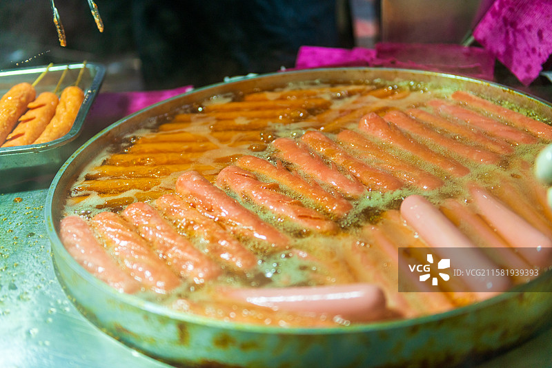 夜市烤肠图片素材