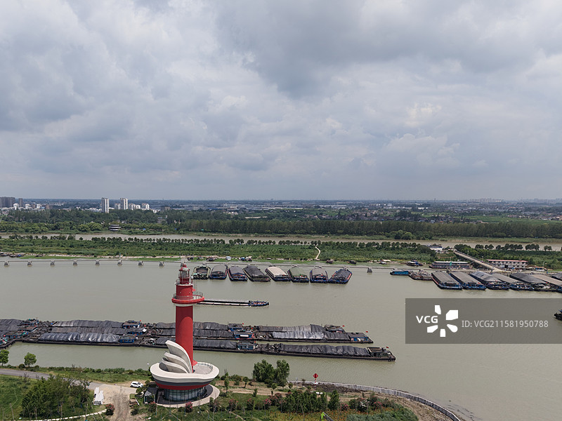 扬州市邵伯古镇·邵伯湖·邵伯湖灯塔·邵伯船闸图片素材