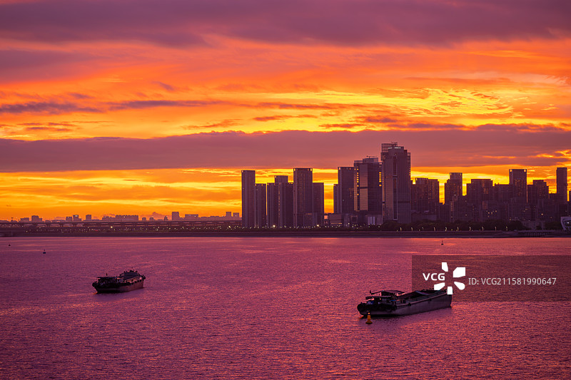 凌晨4点的朝霞图片素材