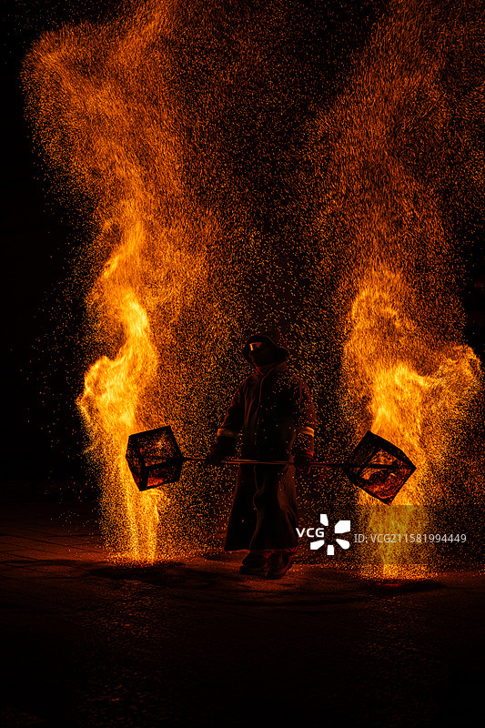 厦门老院子景区火壶表演图片素材