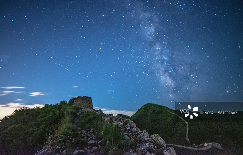 样边长城云海银河图片素材