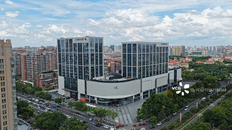 胖东来天使城图片素材