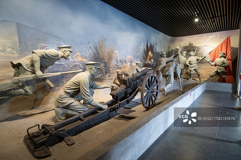 武昌起义 炮队攻打武昌城雕像图片素材