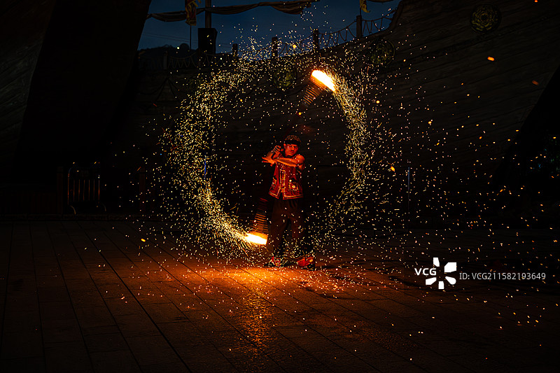 厦门老院子景区火舞大秀表演图片素材