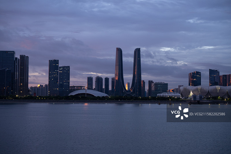 凌晨4点的朝霞图片素材