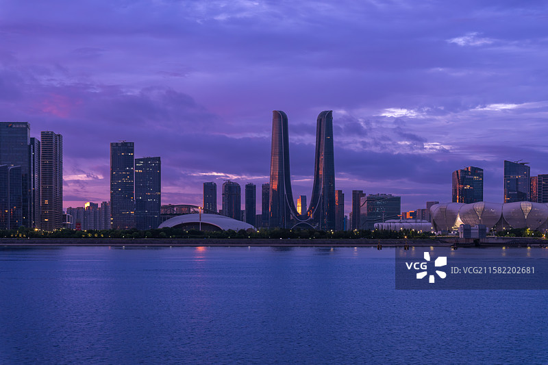 凌晨4点的朝霞图片素材