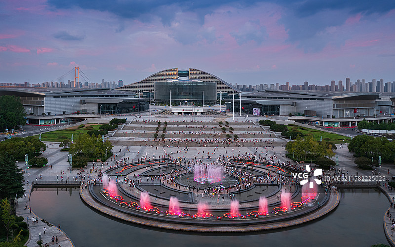 鸟瞰国博中心（武汉）图片素材