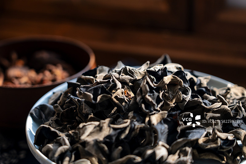 新鲜食材干货山珍木耳展示图片素材