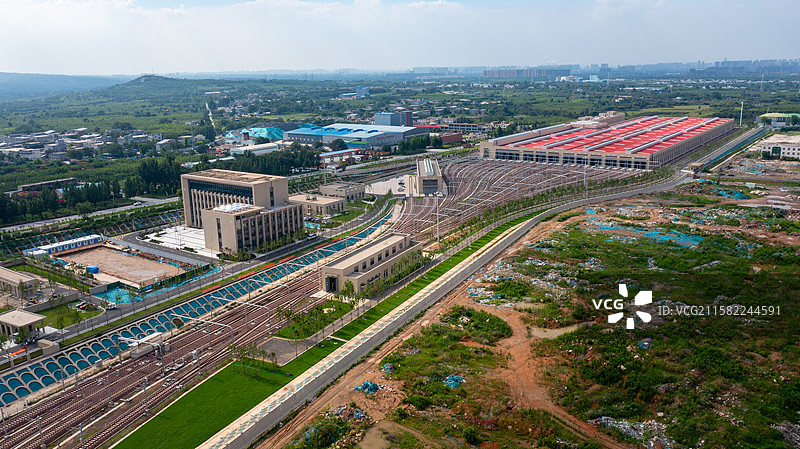 河南郑州荥阳贾峪镇地铁6号线车辆段停车场图片素材