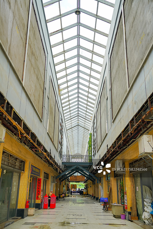 广州，李嘉诚投资15亿，广州国际玩具礼品城，荒凉的现状！图片素材