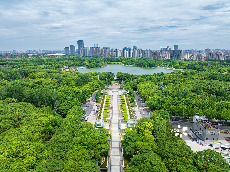 上海浦东新区世纪广场世纪公园图片素材