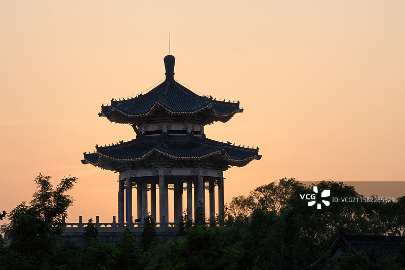 淄博聊斋城景区内的聊斋宫建筑物图片素材