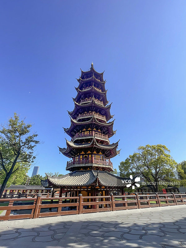上海龙华寺龙华塔图片素材