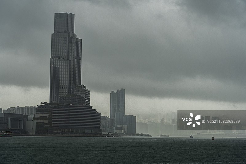 台风下的维多利亚港宛如末世图片素材